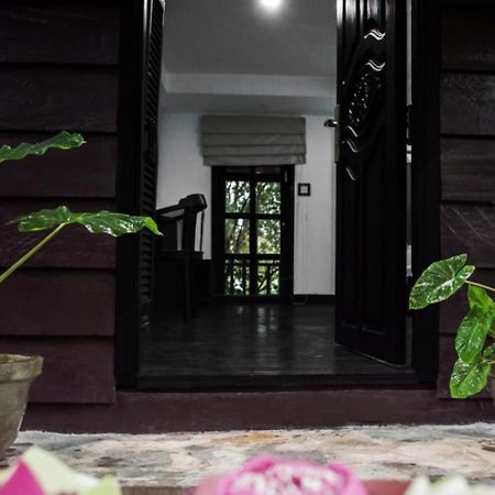 Port Hedonia Hotel Sihanoukville Exterior foto