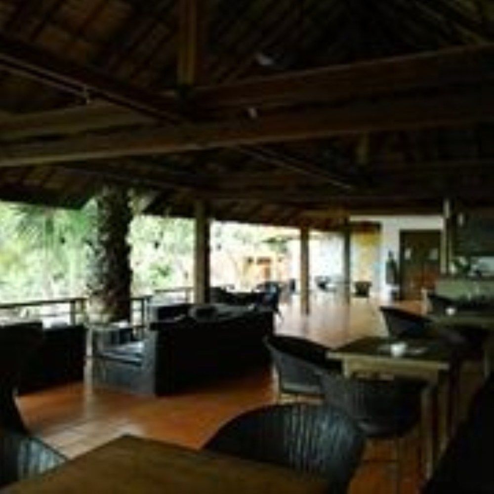 Port Hedonia Hotel Sihanoukville Exterior foto