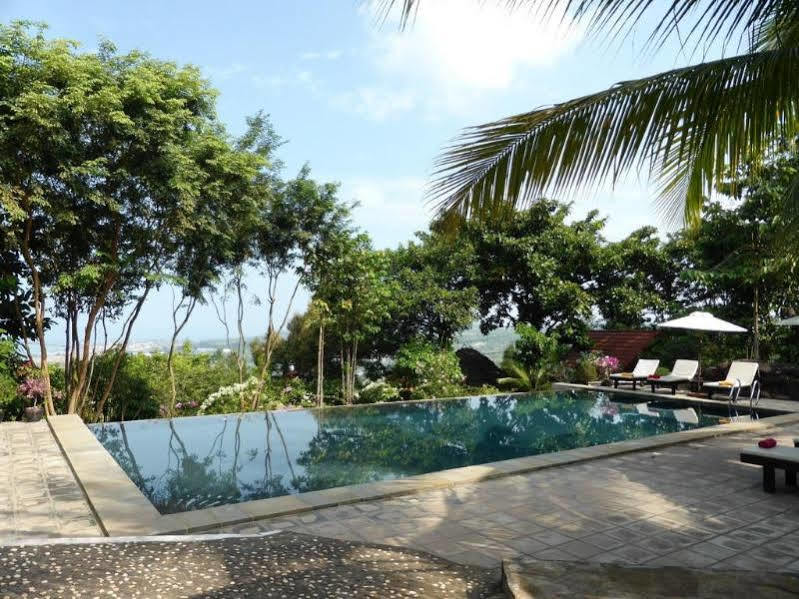 Port Hedonia Hotel Sihanoukville Exterior foto
